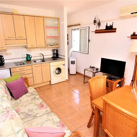 Bella Estrella Hotel *